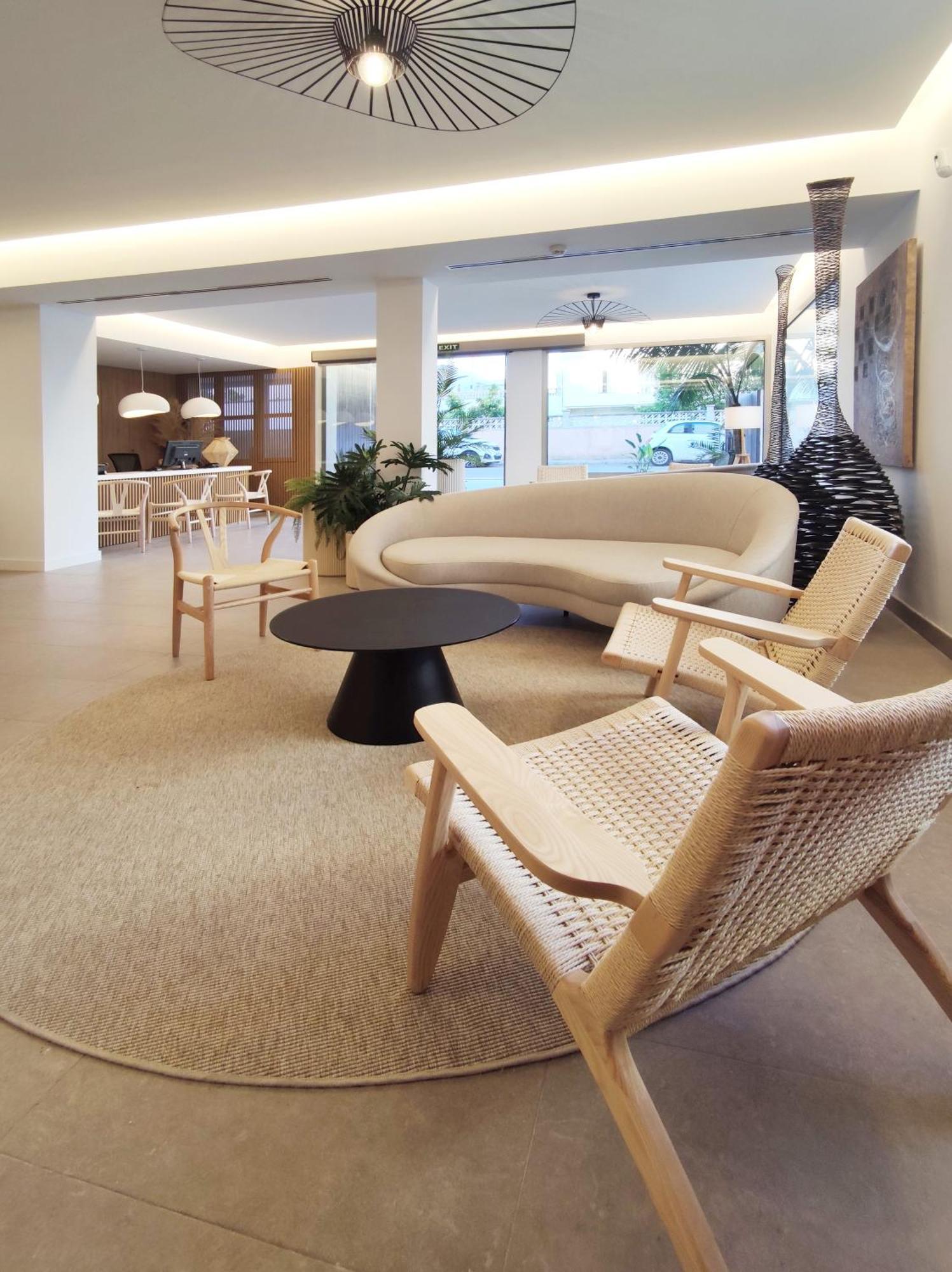 Flacalco Hotel & Apartments Cala Ratjada  Bagian luar foto